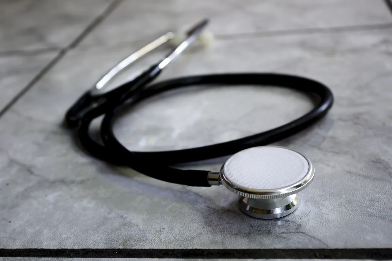 doctor, health, stethoscope, health soil, disease, treatment, nursing, consulting room, medicine, professional, medical consultation, consultation, cure, medicines, pain, first aid kit, diagnosis, nurse, healthy, doctor, doctor, doctor, doctor, doctor, stethoscope, stethoscope, nursing, nursing, nurse, nurse, nurse, nurse. How to compare professional liability insurers