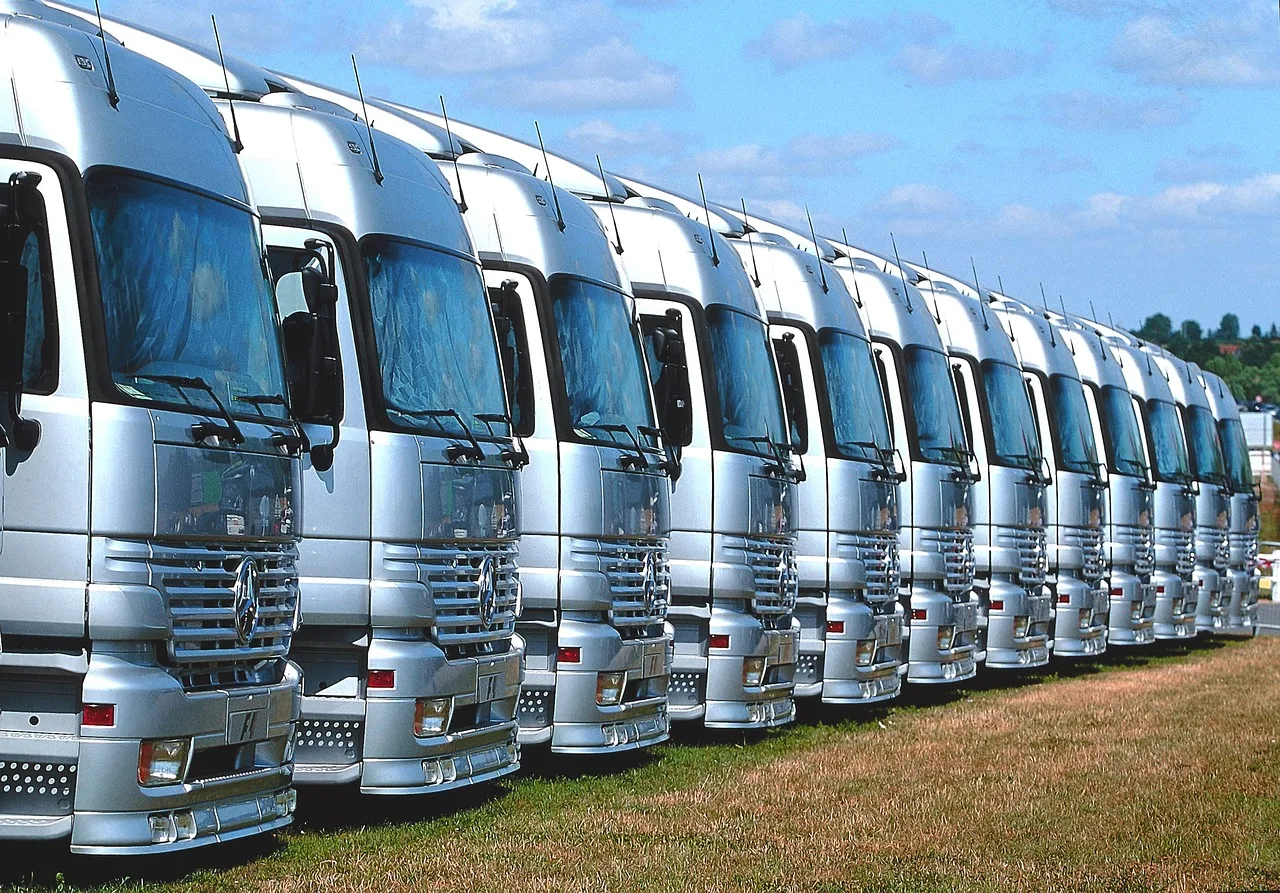 trucks, mercedes, cars, automotive, automobile, vehicle, transportation, transport, mercedes-benz. Four places to check during a commercial auto review